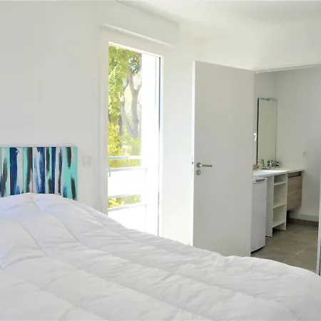 Neuf Avec Clim A 2 Pas De La Plage - 4 Couchages, Garage Inclus - Fr-1-226b-85 شقة