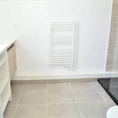 Neuf Avec Clim A 2 Pas De La Plage - 4 Couchages, Garage Inclus - Fr-1-226b-85 *